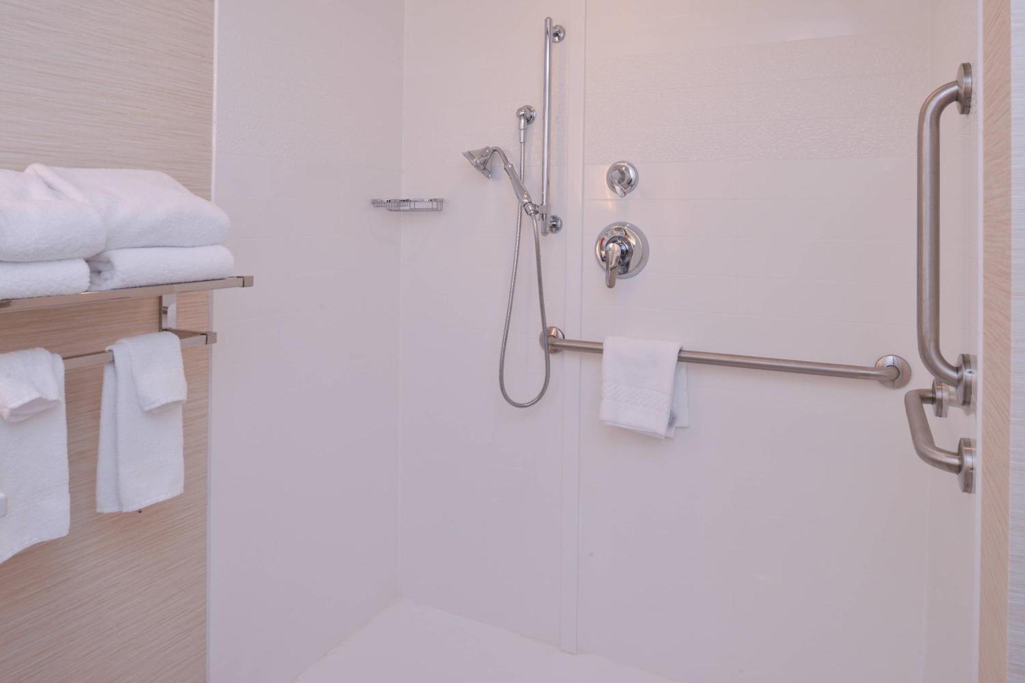 Fairfield Inn & Suites By Marriott Plymouth White Mountains Kültér fotó