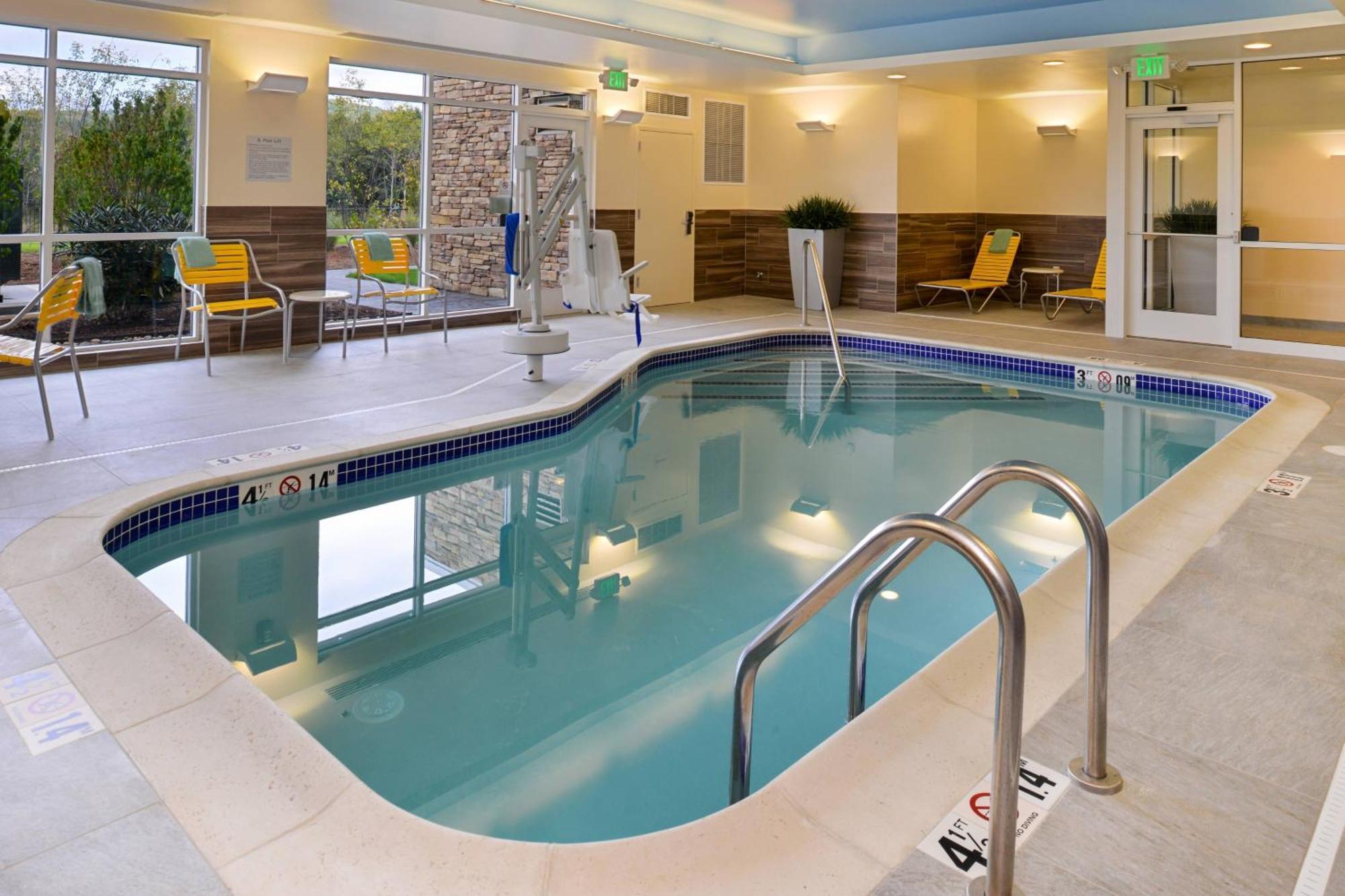 Fairfield Inn & Suites By Marriott Plymouth White Mountains Kültér fotó