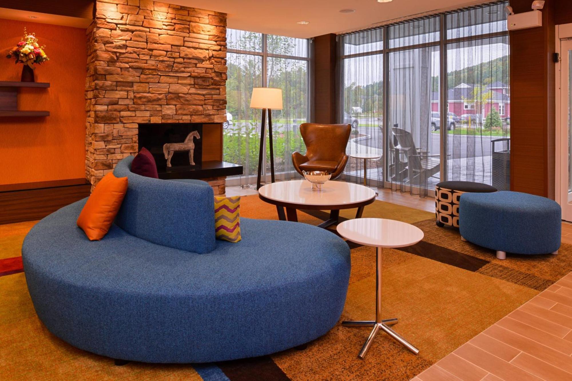 Fairfield Inn & Suites By Marriott Plymouth White Mountains Kültér fotó